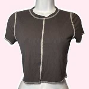 gray exposed seam crop top